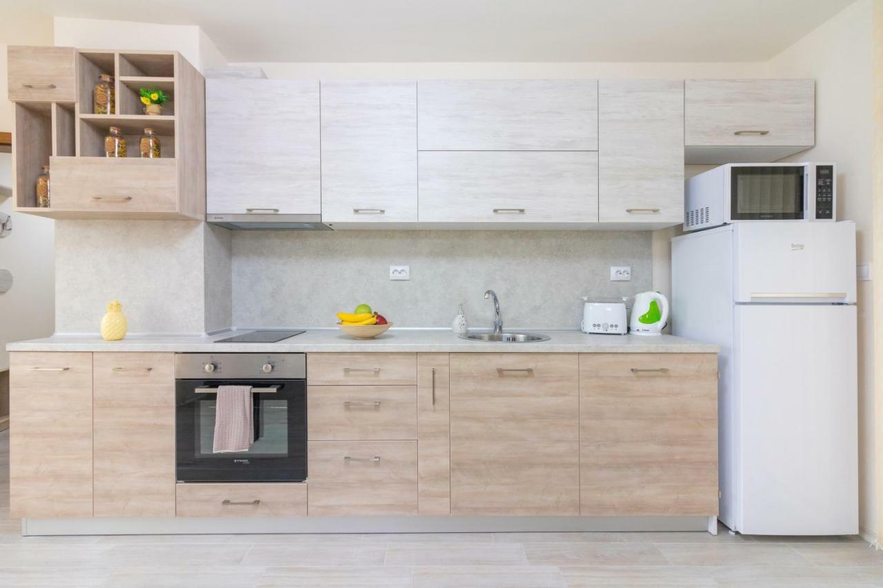 Domus Apartments Grand 플로브디프 외부 사진