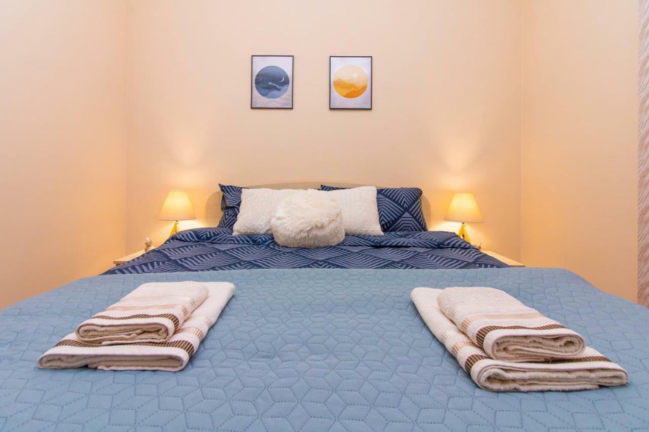 Domus Apartments Grand 플로브디프 외부 사진