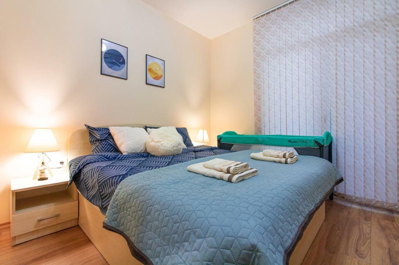 Domus Apartments Grand 플로브디프 외부 사진