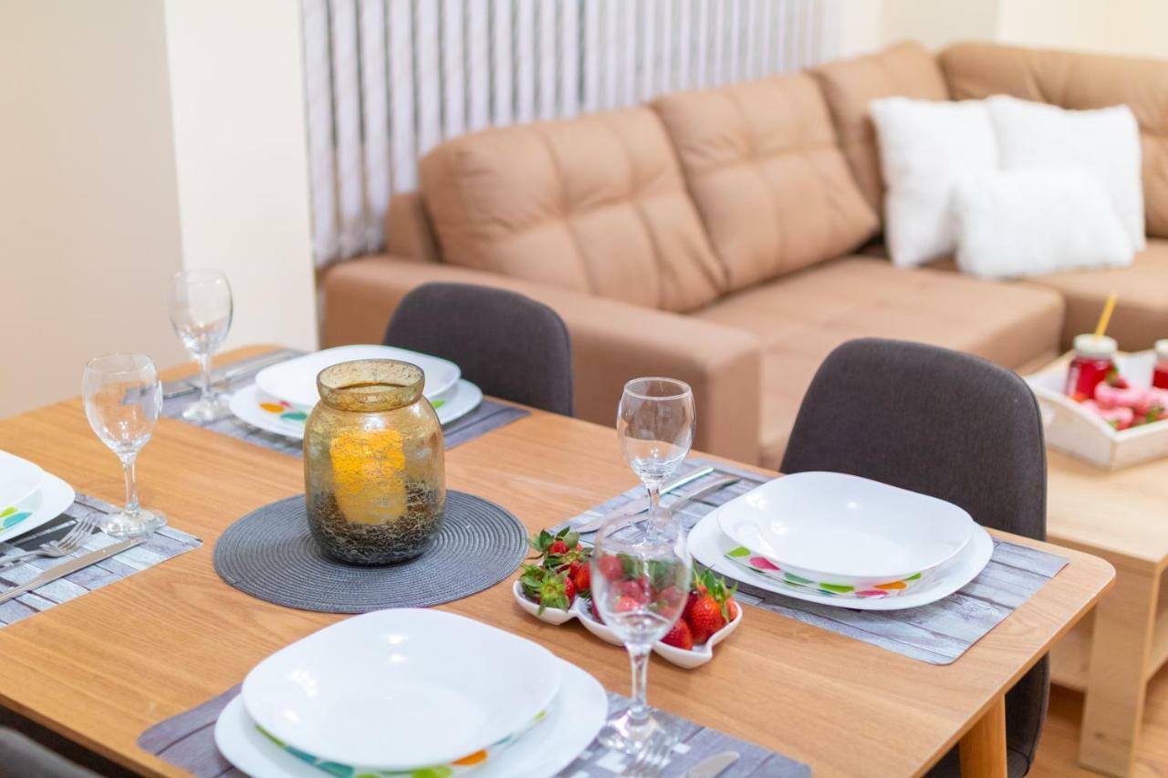 Domus Apartments Grand 플로브디프 외부 사진
